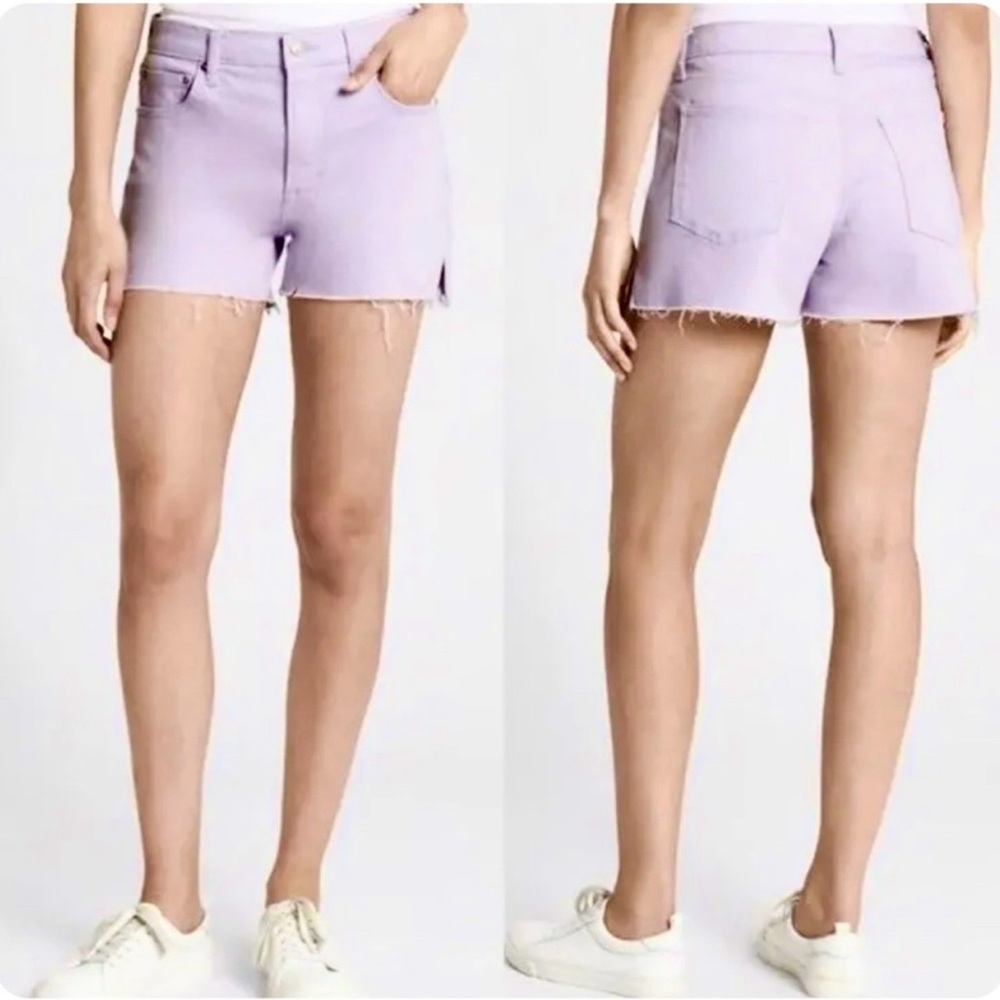 Gap sz 27 Lavender Women’s Raw Hem 3” shorts - Lavender denim